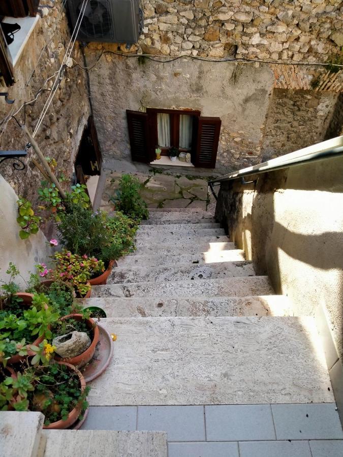 La Tegola Apartman Tivoli Kültér fotó